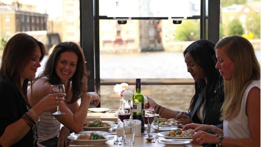 Pranzo a Londra in Crociera sul Tamigi