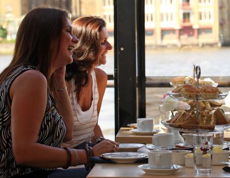 Biglietti crociera con afternoon tea City Cruises