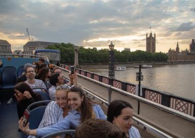 Natale a Londra sul bus turistico